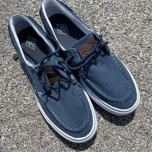 St. John’s Bay NWT Blue Boxwood Boat Shoes!!!